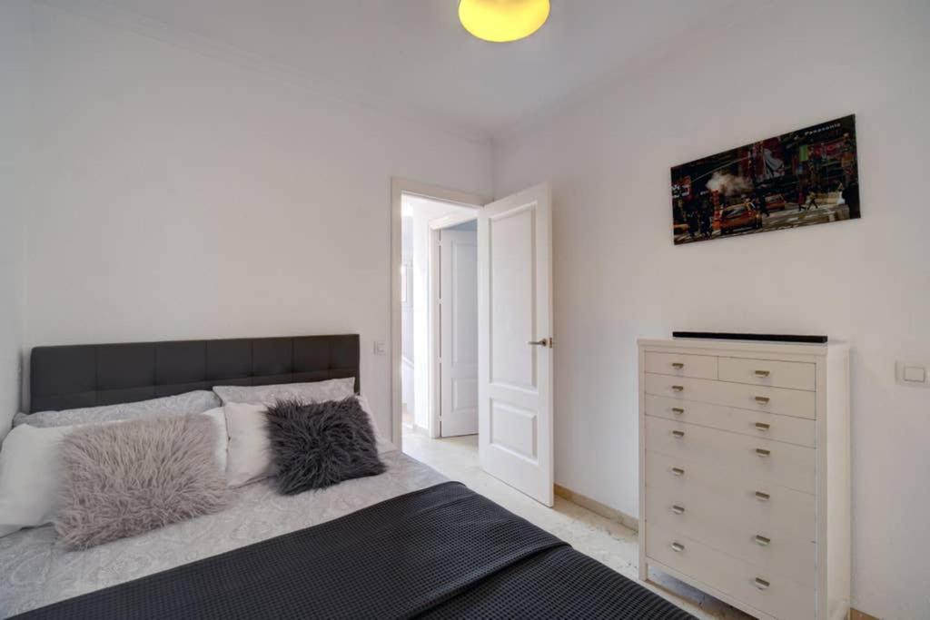 Duplex Con Vistas Al Mar Apartamento La Línea de la Concepción Exterior foto
