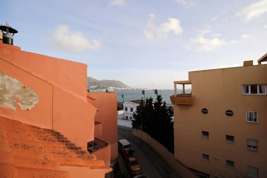 Duplex Con Vistas Al Mar Apartamento La Línea de la Concepción Exterior foto